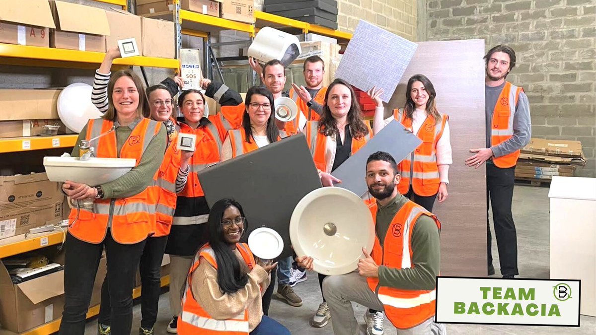 Backacia tweet media