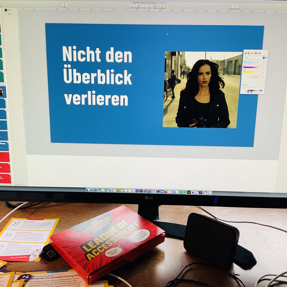 Ich wollte schon lange #JessicaJones in einem Talk verbauen. Und dann noch in einem Talk über #Accessibility- wie gut ist das denn?!
Wir sehen uns Mittwoch bei der <a href="/uxchange_meetup/">uXchange Meetup</a> mit »Make it accessible! Über #Barrierefreiheit und #Superpower«
Danke <a href="/railslove/">Railslove</a> &amp; <a href="/A11y_Heroes/">Accessibility Heroes</a>