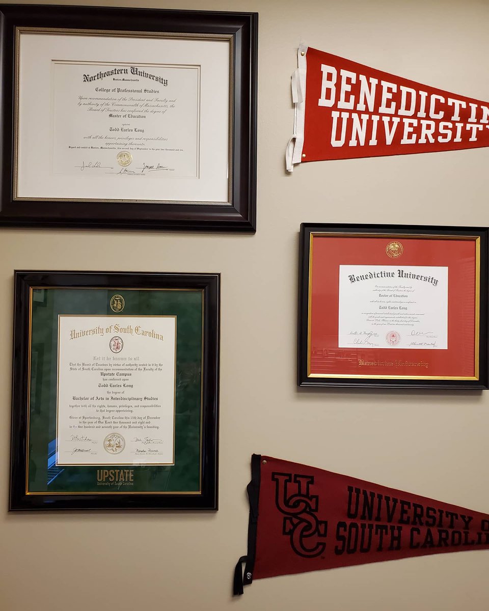 Long_1969's tweet photo. How it started...how it's going....finally my diploma is framed and hung on the office wall.
📚🎓👍🏽🙏🏾📜
#doctorofeducation
#universityofsouthcarolina 
#USCUpstate
#northeasternuniversity 
#benedictineuniversity 
#StudentAffairs
#SAPro
#higheredadmin https://t.co/fLEc8OpqiG