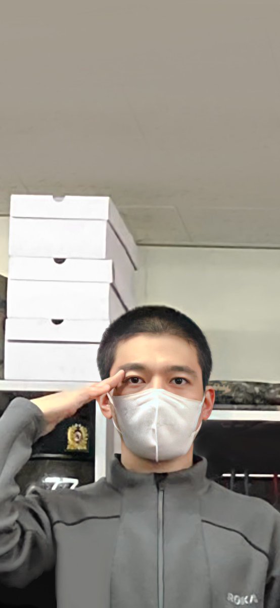 bandeussi's tweet photo. [1125x2434]
#SUNGJIN ♥︎ https://t.co/lyyidX2Zoy