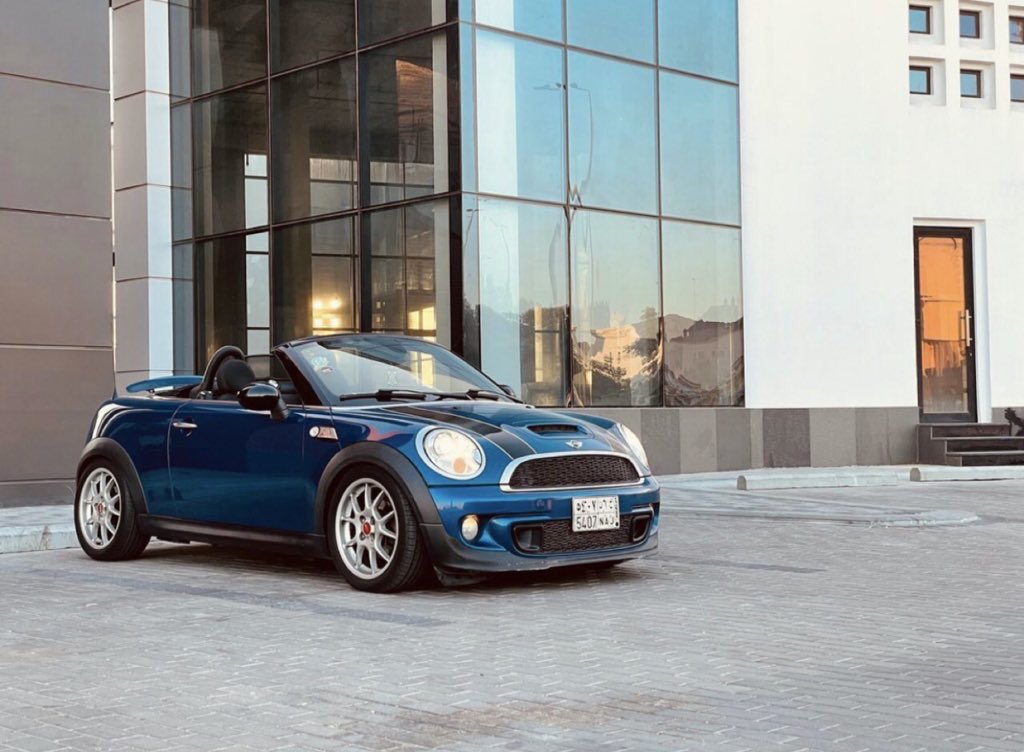 SaudiArabiaMINI's tweet photo. استمتع بالطقس الجميل في 
MINI Convertible

📸: @muayad_kh

#MINIRepost #MINIKSA #MyNaghi https://t.co/Kv7mEyy28F