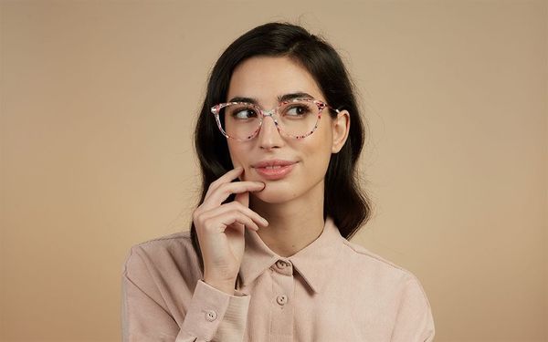 OPEspinosa's tweet photo. Victorio &amp; Lucchino diseña a todo color para Opticalia y para TÍ. 💙

https://t.co/0v9tu3kAoC
#love #gafas #opticaliaespinosa  #moda #lood #fashion  #gafasdesol #compras #estilo #victorioandlucchino https://t.co/4aXsewmaDp