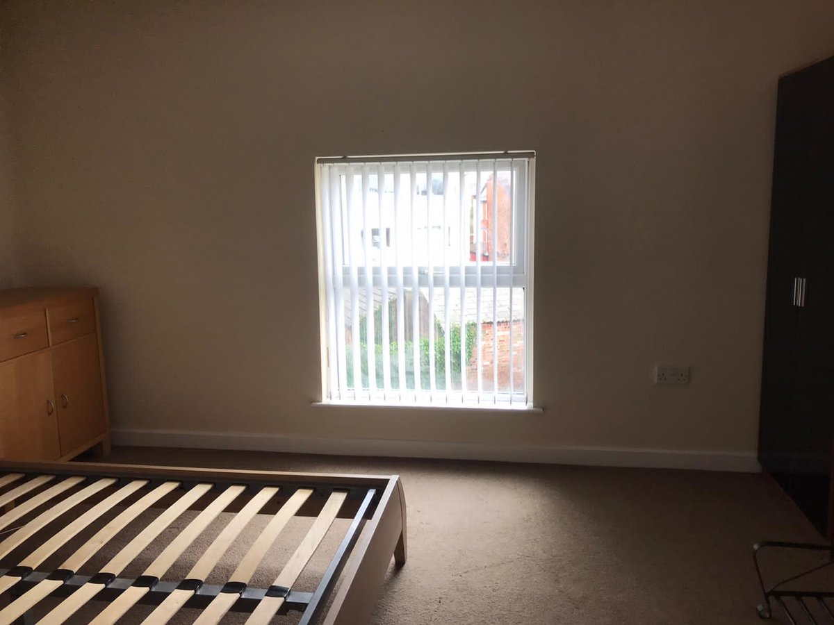 Space Estate Agents tweet media