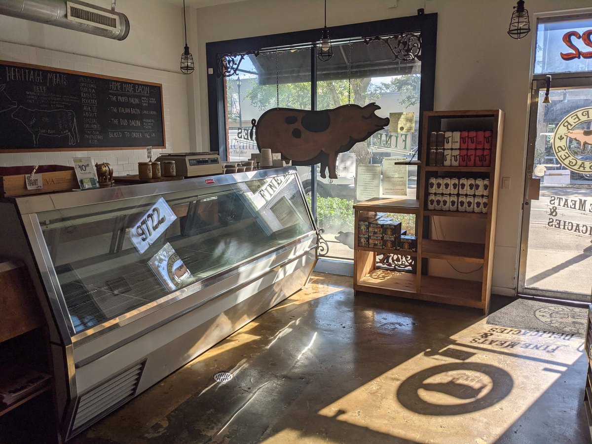 propersausages's tweet photo. Proper Sausages will be closed until Monday, April 5th, while The Village of Miami Shores updates the sewer system. Apologies for any inconvenience.  Please check social media for any additional news. As always, thank you for your loyalty and support. https://t.co/tyoUvaWa5e