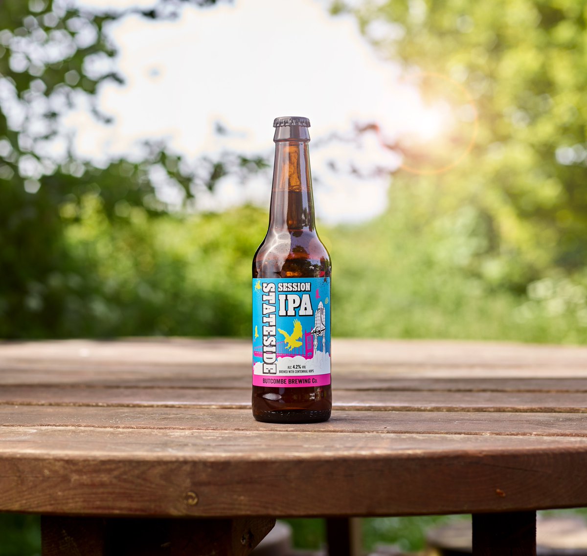 ButcombeBrewery's tweet photo. Only three weeks to go until we're back in the beer gardens, and now free delivery on all shop orders over £40! Monday just got better 🍻☀️

Order online: https://t.co/ZYMc7TyLfk

#butcombe #beer #bristol https://t.co/CRisMpFZPB