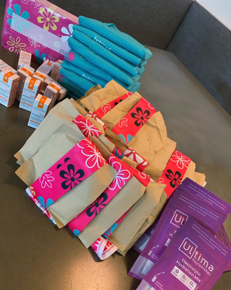 virtualwhm's tweet photo. We started our #VirtualWHM goodie bag assembly over the weekend!β So many goodie bags to fill but our group are rockstars! ππΌβ
β β β
ππΌββοΈ Please be patient! Due to the pandemic, we kept the number of volunteers small. It will take a little longer but we will get it done! https://t.co/wApF5IWkf8