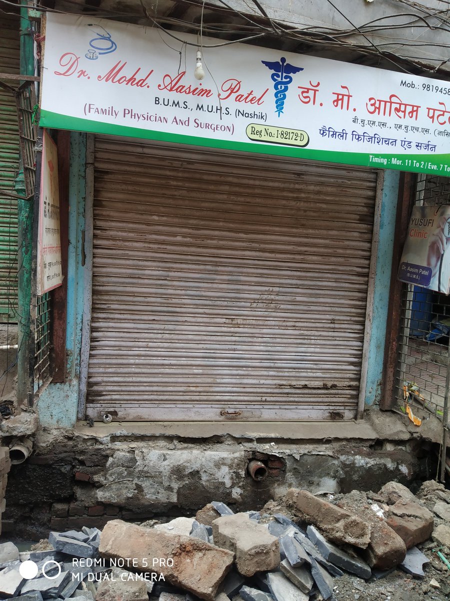 FlightHandler's tweet photo. THE BMC CONTRACTOR NOT DOING THERE WORK PROPERLY AND PUNCTUALLY , IN QURESH NAGAR VIVEK SCHOOL LANE BMC WARD171 
@mybmc ARE REQUEST TO SOLVE OUR ISSUE ,BCOZ THE RESPECTIVE DISPENSERY IS CLOSED FRM 1 WEEK DUE TO YOUR WORK 
@mayor_mumbai @KurlaVoice @mybmcRoads @mybmcWardL https://t.co/sJcB1fGQ8Y