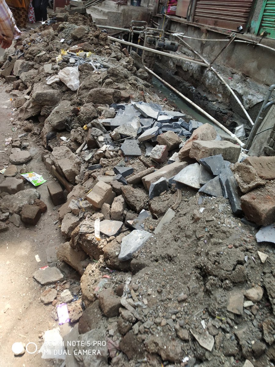 FlightHandler's tweet photo. THE BMC CONTRACTOR NOT DOING THERE WORK PROPERLY AND PUNCTUALLY , IN QURESH NAGAR VIVEK SCHOOL LANE BMC WARD171 
@mybmc ARE REQUEST TO SOLVE OUR ISSUE ,BCOZ THE RESPECTIVE DISPENSERY IS CLOSED FRM 1 WEEK DUE TO YOUR WORK 
@mayor_mumbai @KurlaVoice @mybmcRoads @mybmcWardL https://t.co/sJcB1fGQ8Y