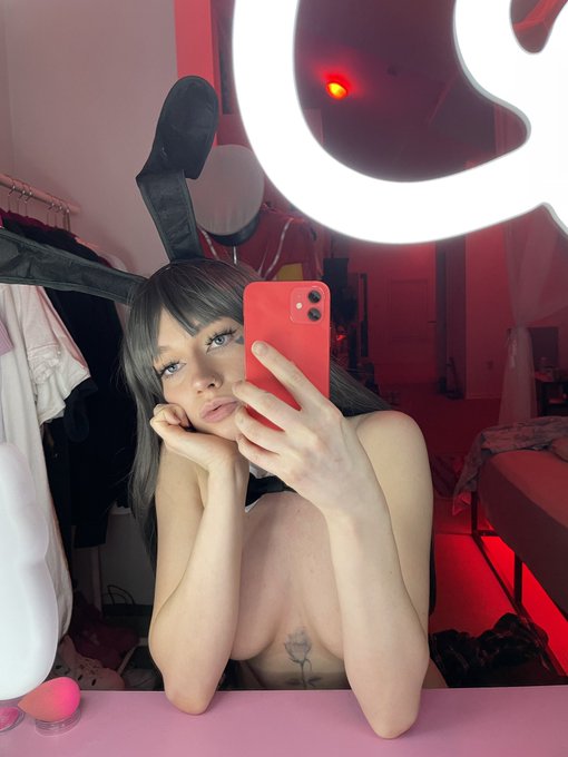 25 more subs needed!! Only $6 for instant access to all my nudes and lewds🥵  https://t.co/677NaYI5MM