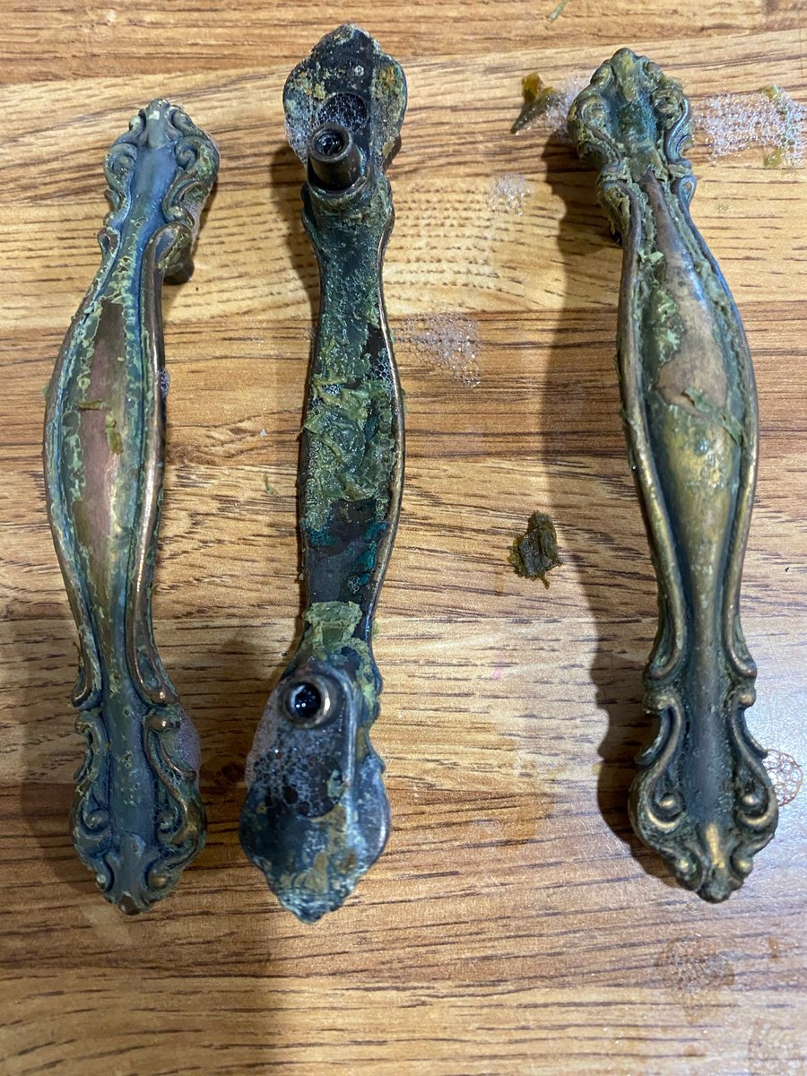 cape_cod_polish's tweet photo. Latest before and afters using Cape Cod Metal Polishing Cloths on brass hardware. https://t.co/OatnggePMe