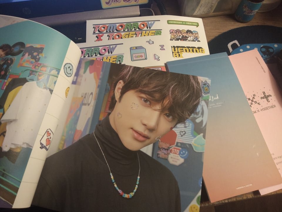 deobidulll's tweet photo. @AceAceBaby_01 finally, the albums that we ordered are now completed🥰thank you @KeipopLand❤ thank you po sa mga pa freebies although yung album ay may katagalan dumating at macomplete masasabi ko naman pong worth it sya and waiting nalang po ako sa refund ko po, thank you po❤ https://t.co/29by8TUjRY