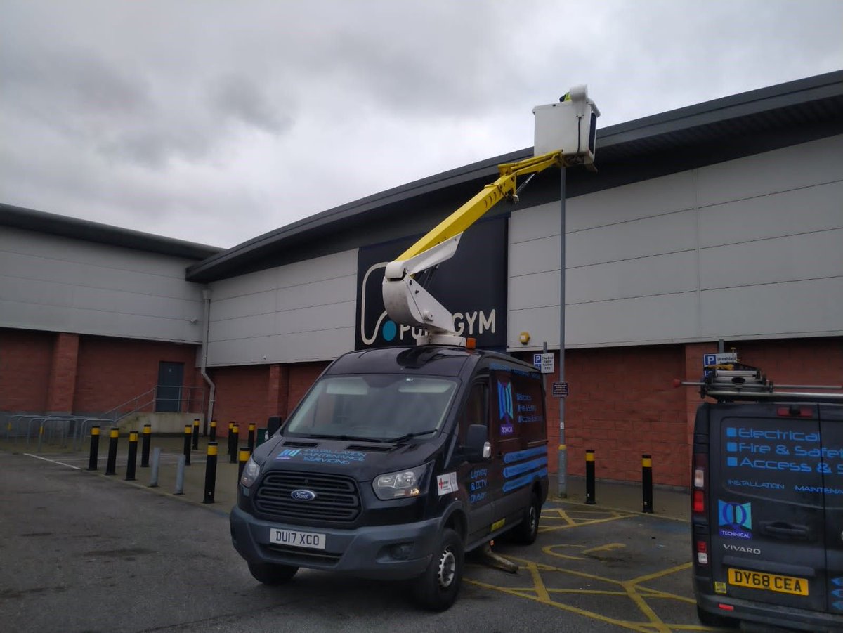 QTechServices's tweet photo. The access platform with Michael and Sam hard at work today in Runcorn doing a contracted annual external lighting full clean and also repairs. https://t.co/KjWWUJcr5R