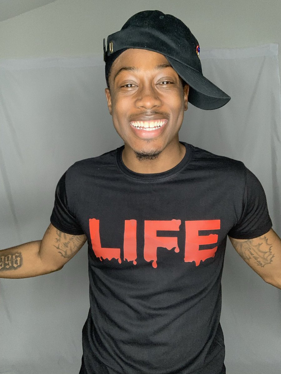 thelifebrandllc's tweet photo. Through the pain and the tears I will always live LIFE ✨
•
•
•
Our short Red LIFE short set is now available on the website. Click the link in our bio and check out all that we have offer! #LIFEBrandOrNoBrand #4EssentialsToLIFE #Untilyouflatline #support #BlackOwnedBusiness https://t.co/akbt9d0Kh4