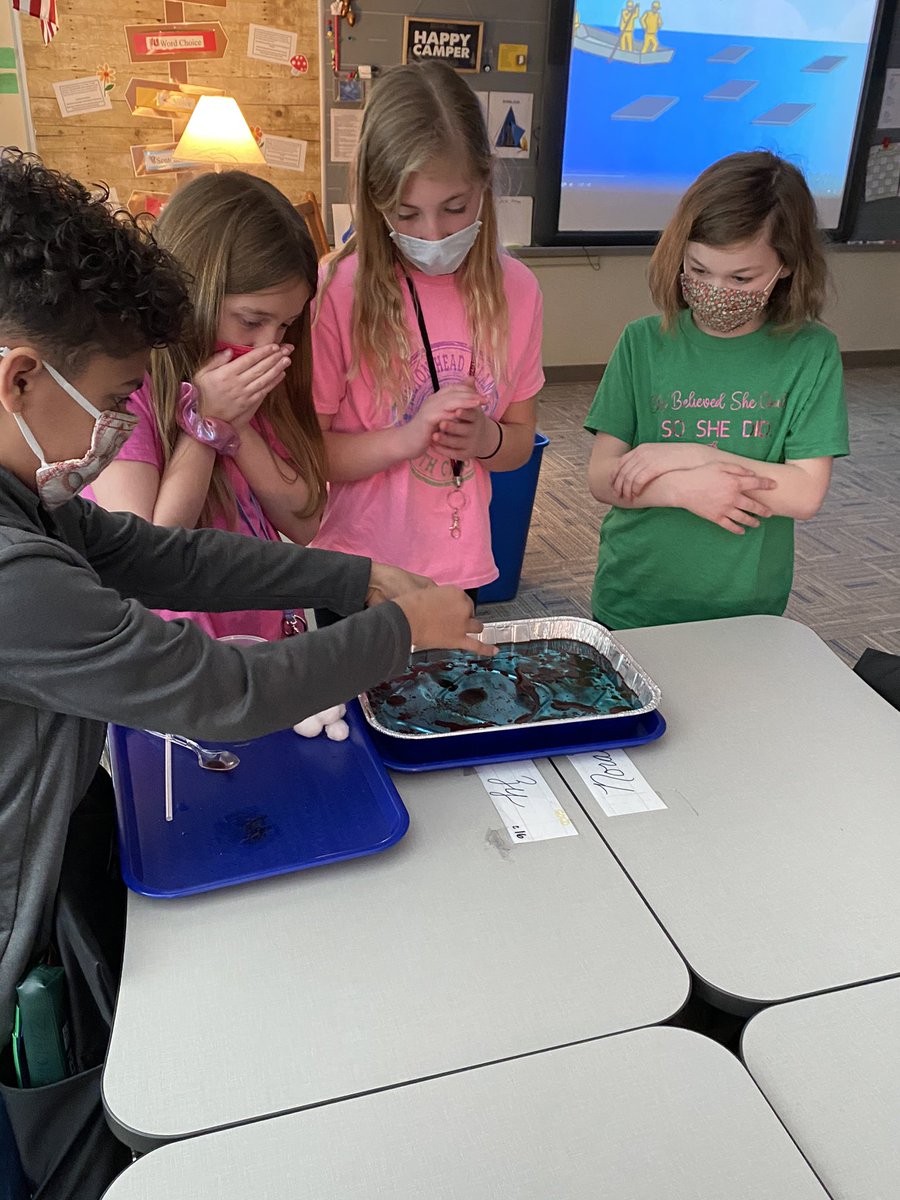 Love the discussion that occurs during science exploration! Fourth graders exploring the negative impact of oil spills on our oceans and clean up solutions. #otesacorns #ocean