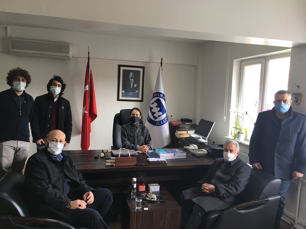 Sosyal Bilimler Meslek Yüksekokulu Müdürü ve Araştırma Merkezimiz Yönetim Kurulu üyesi Prof. Dr. İclal Attila'yı makamında ziyaret edip gerçekleştireceğimiz programlar ve projeler hakkında fikir alışverişinde bulunduk.

<a href="/erolozvar/">Erol Özvar</a> 
@marmaraunv