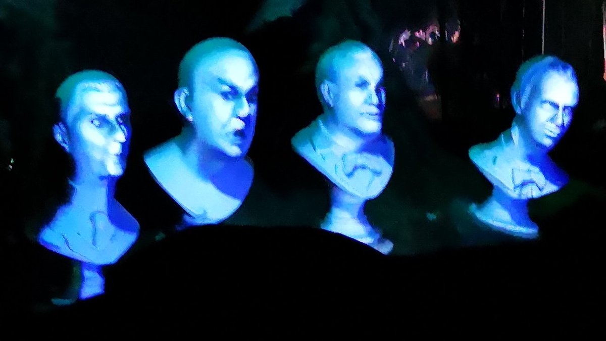 Planetary_Pilot's tweet photo. β¨πΈβ¨ #DisneylandParis β¨πΈβ¨ #disneymagicmoments β¨πΈβ¨ #DLPMagicForever β¨πΈβ¨
βΆοΈ https://t.co/csB2t1nSeJ https://t.co/0afPDxY2U9