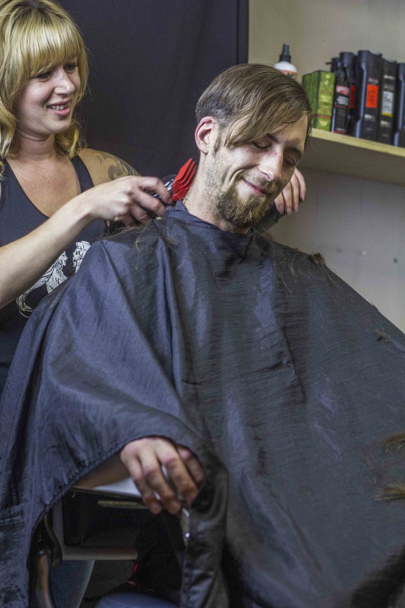 2Paycheques's tweet photo. Smiling is just as contagious as laughter. Here, I’ll prove it to you...
.
Photos taken pre COVID. 
.
#2paychequesaway #dtes #yvr #vancouver #bc #charity #giveback #communitybuilding #changingthestigma #donate #volunteer #haircuts #barberlife #portrait #discoverportrait https://t.co/IZxxWp2PZG