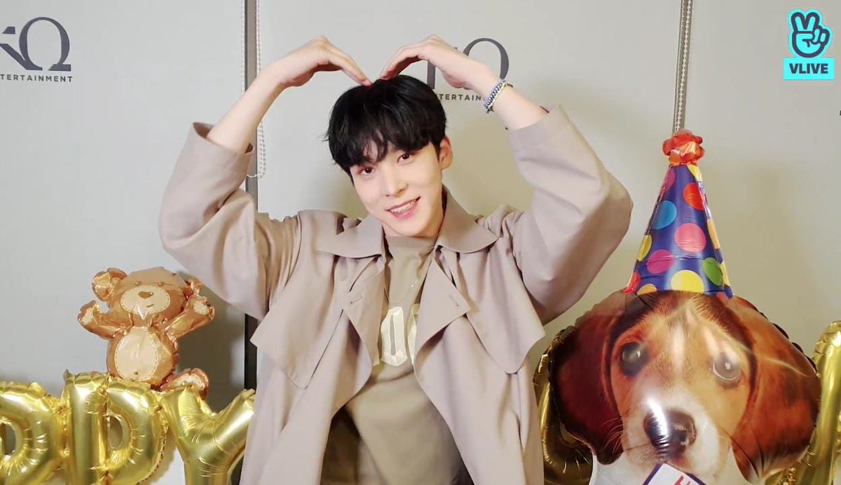 luvnano_a's tweet photo. Gracias mi niño por ser parte de mi vida y permanecer en ella, mi único deseo es seguir creciendo contigo, TE AMO, es mi segundo cumpleaños junto a ti y espero sigan siendo más 🥺 ❤️
#CelebrateForYuyu
#티니들의행복_윤호야_생일_축하해 @ATEEZofficial https://t.co/h2sDYiRPPP