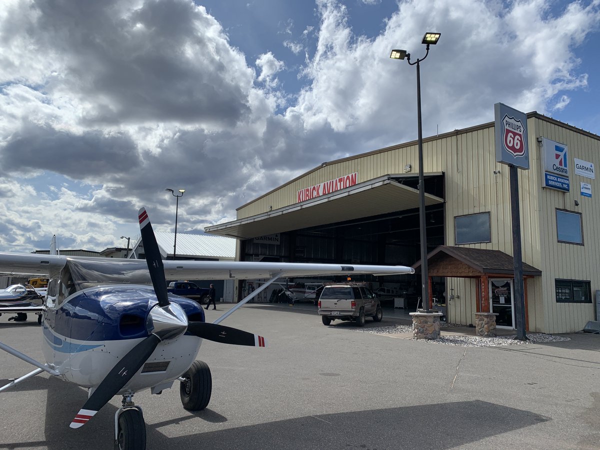 kubickaviation's tweet photo. A sure sign of spring at KIMT - the hangar door is staying open!  A beautiful, busy day. https://t.co/P4T0DXLQ7i