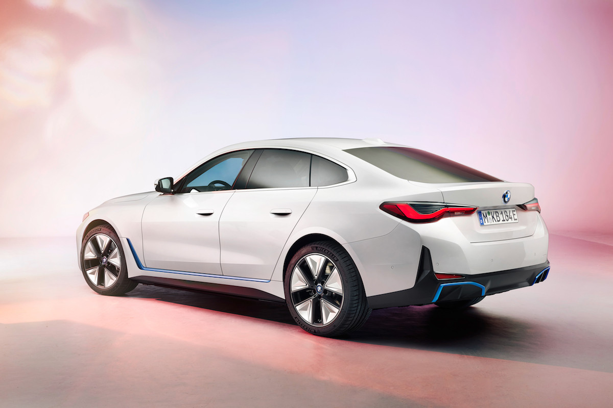 DemoDaysFest's tweet photo. The new i4 is the first all-electric sports sedan from @BMWUSA ... and I can't wait to see the new 530 HP #ultimatedrivingmachine in person!

#BMW #bmwi4 #electricbmw #ElectricVehicles #newcar #electrifyexpo https://t.co/EExsWYSapb