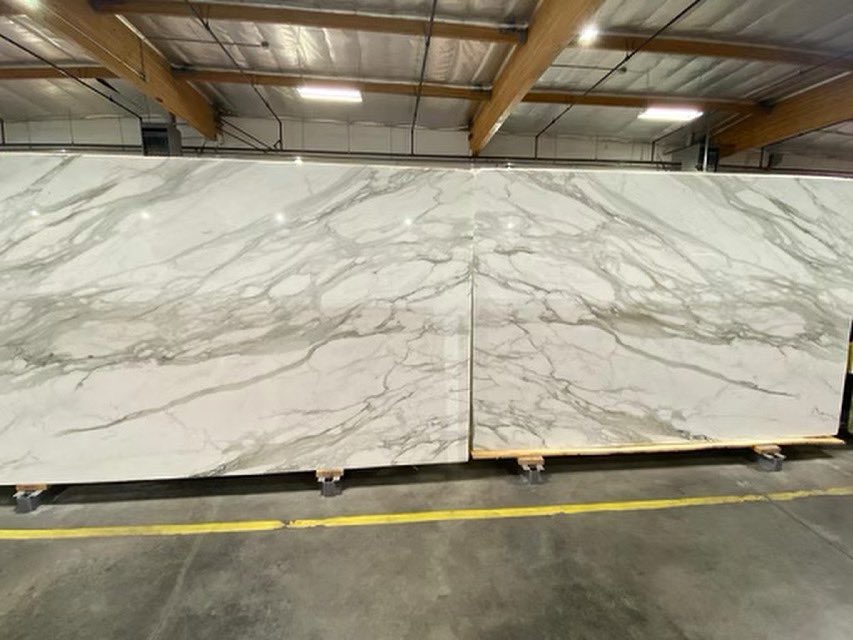 elementsroom's tweet image. Innovative &amp;amp; bold 
#bookmatching provides inspiration for endless design opportunities &amp;amp; here at #ElementsRoom our goal is to inspire &amp;amp; make your design dreams come true! 
📸 Calacatta Borghini Extra #marble 
#elementsroom #usenaturalstone #marblecountertops #lainteriors