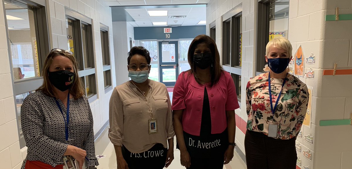 CCrowejcps's tweet photo. I hope that all of our JCPS babies had an awesome first day!  @unseld_ctr @JCPSAsstSuptASP @JCPSKY @CSSJCPS @JCPSEARLY   
#weareJCPS   #I❤️myjob! https://t.co/r34YqtcBx1