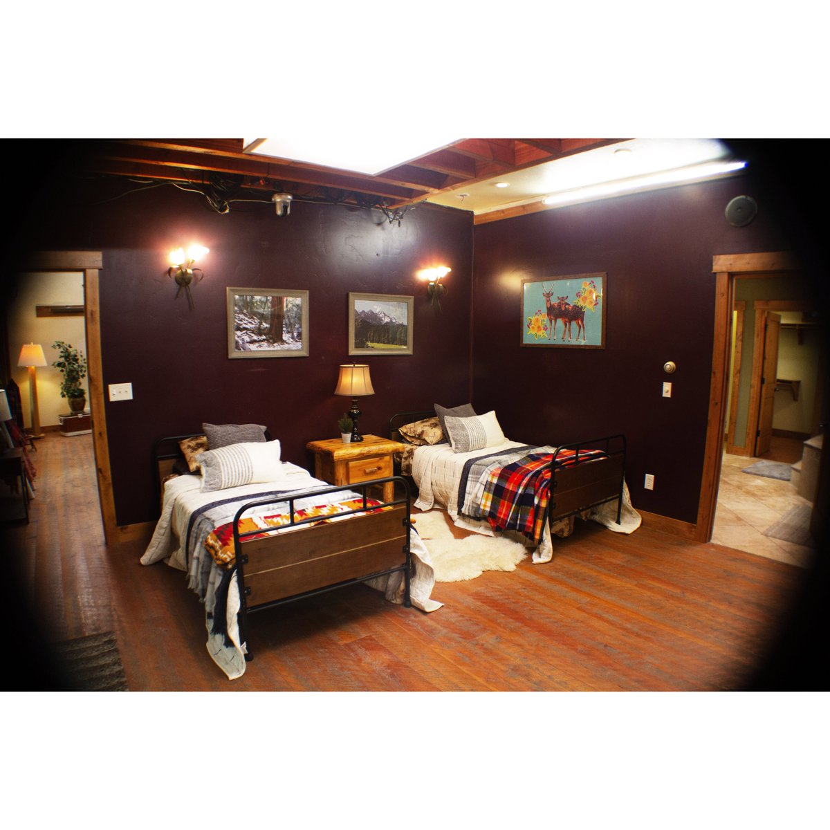 This week we're taking a look at the <a href="/FloribamaShore/">MTV Floribama Shore</a> living spaces!!!

#MTVFloribamaShore - Interior Design by Flip This Bitch.

<a href="/mtv/">MTV</a> #InteriorDesign #SetDesign #ProductionDesign #InteriorDesignInspo #RealityTV #TV #MTV #CabinCore #CabinDecor #FarmHouseDecor
