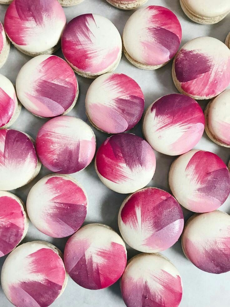 DolceRagazza26's tweet photo. macarons afternoon 💜🌷🌿 https://t.co/JOHKz55BVj