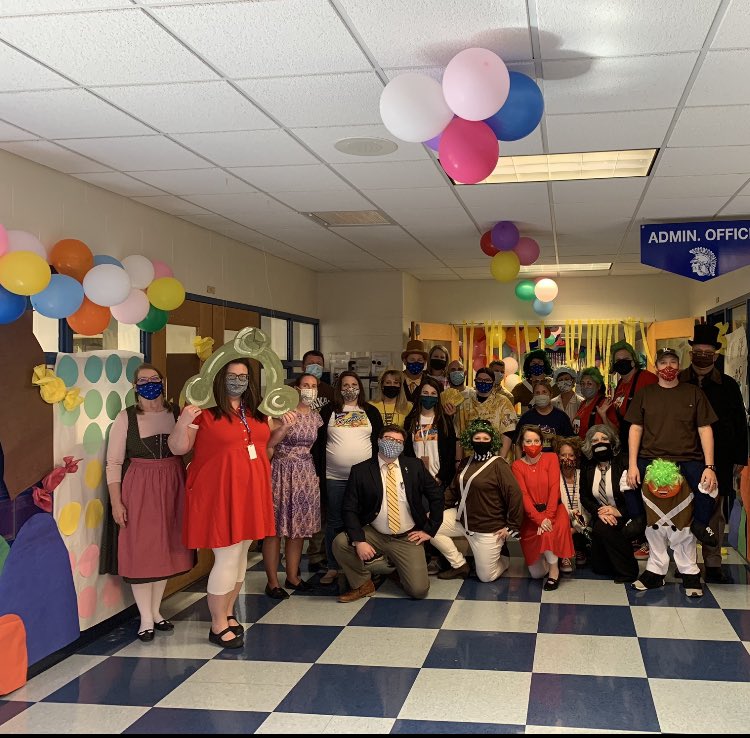 JtaPrincipal's tweet photo. JTA welcomes back our students back to 5 day a week instruction Willie Wonka Style! So much fun! #WelcomeBackHCS #WelcomeBackJTA https://t.co/iE9ZUHNcmo