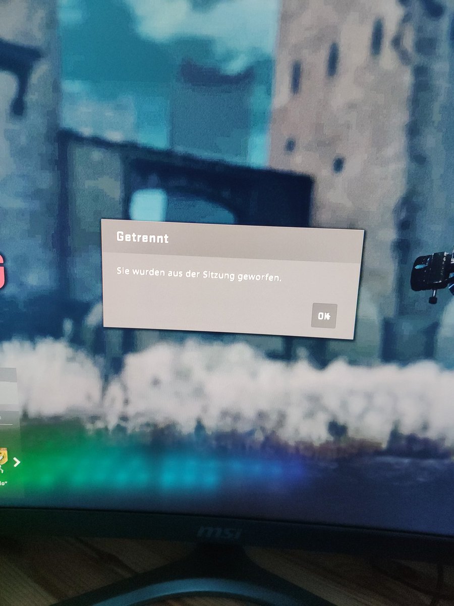 First round into the match and already got kicked, nice💪🏻 such an awesome game @CSGO