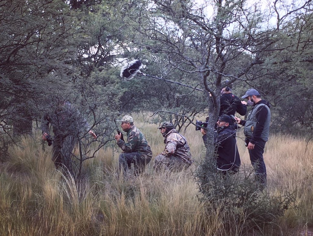 martinturnes's tweet photo. Seguimos en #LaPampa con el rodaje de @elhachafilm dir @romerodh prod @puentefilms
#cine #cineargentino #direcciondefotografia #cineinfrarrojo #BMpocket4k #LeicaR #infrared https://t.co/nyTQAp6qhj