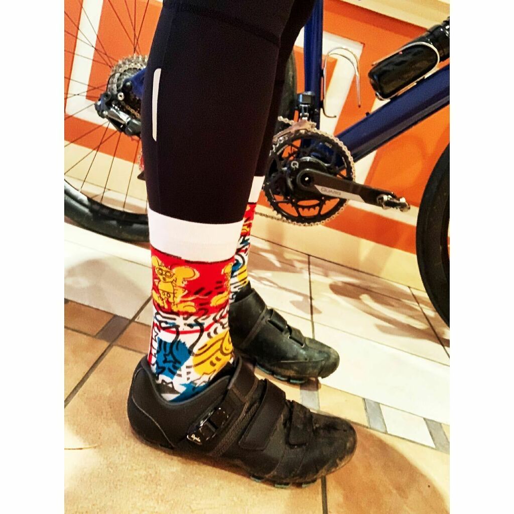 3asyG33's tweet image. Est-ce bientôt le week-end ? 

#sockdoping #stanceeurope #quarq #mucoff #3texploro #lifebehindbars #mondaymotivation #fastforward instagr.am/p/CMu6YEQBBdE/