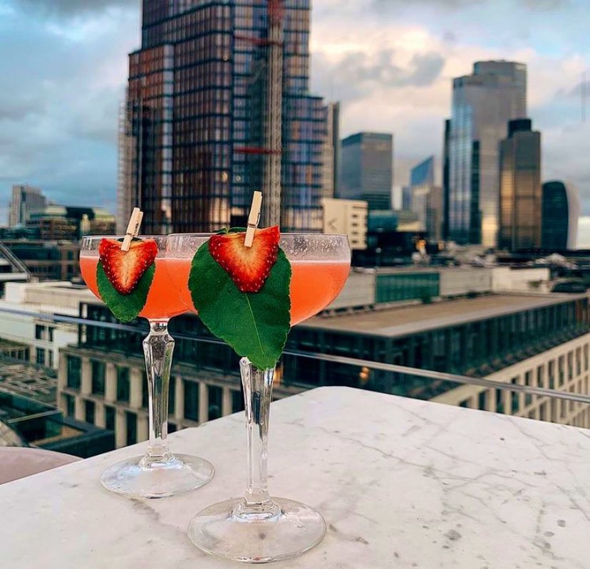 Outdoor places to visit from April 12th- A THREAD

Aviary <a href="/AviaryLDN/">Aviary London</a> - drinking &amp; dining available at their rooftop bar or book their famous igloos😍