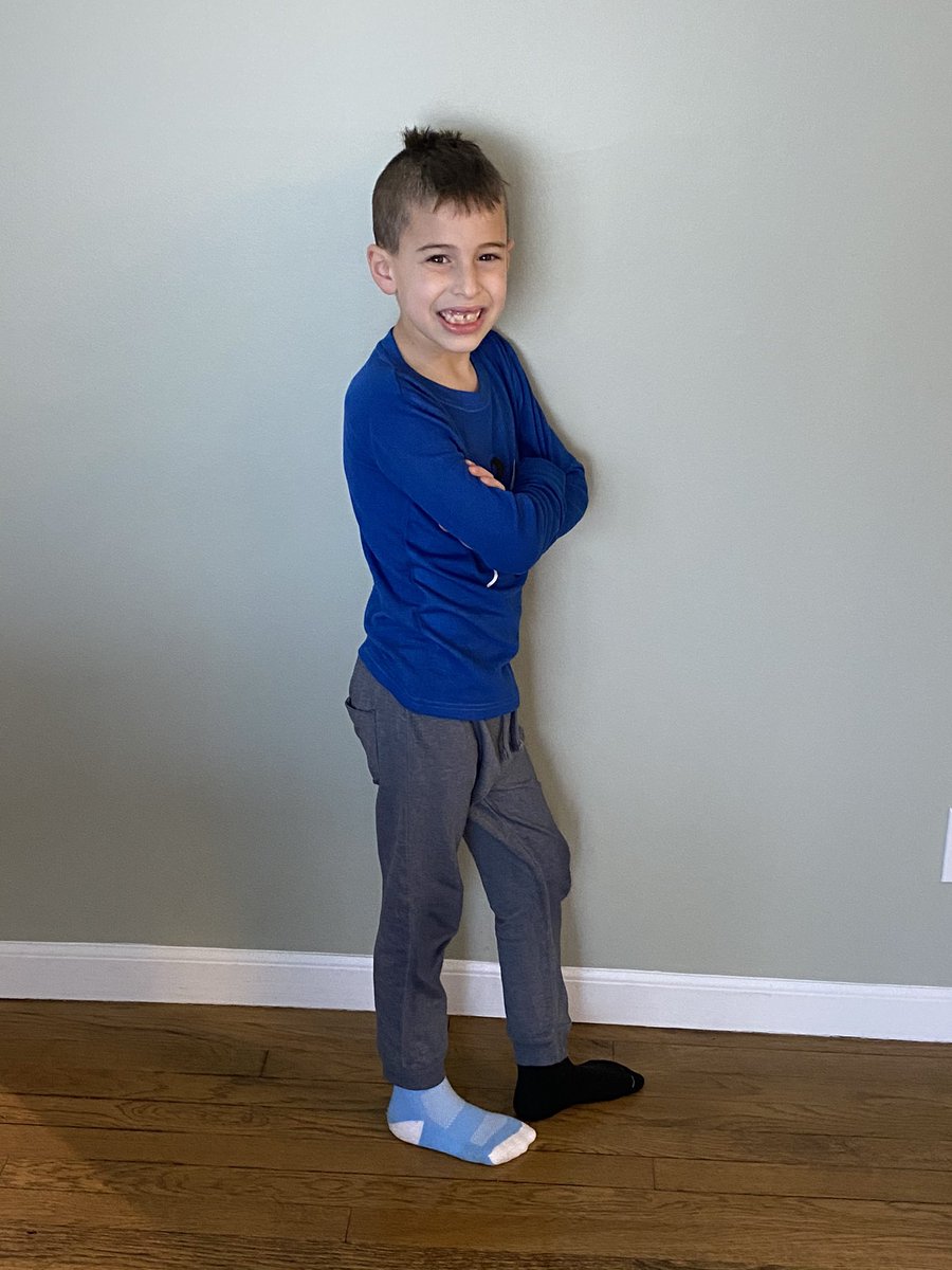 MichaelKraver's tweet photo. @3ICTRW @DrJosephRicca @Ridgeway_WP He rocked these mismatched socks in support! #WPProud https://t.co/sEIg0M2Shl