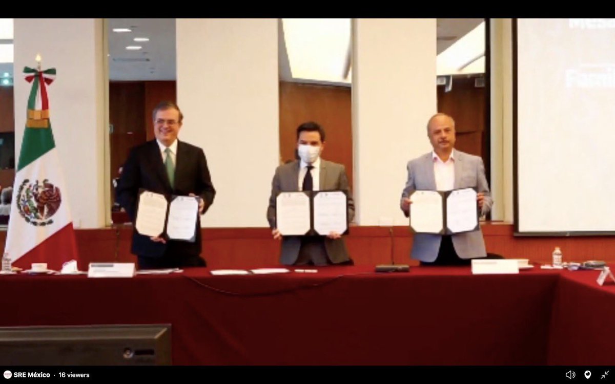 luisgure's tweet photo. Desde el @IME_SRE agradecemos a los titulares de @bbienestarmx @Infonavit y del @Tu_IMSS por la firma de convenios de colaboración que permitirá acercar más servicios y soluciones para nuestros migrantes a través de la red consular @SRE_mx en 🇺🇸 y 🇨🇦 https://t.co/PchH0THJrr