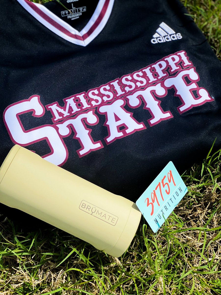 MandWRealty's tweet photo. 🚨GIVEAWAY TIME🚨
We’ve got a bundle! A black Adidas MSU baseball jersey from @MaroonAndCo, gift card to 39759 Nutrition, and Brumate drink holder!🙌

How to enter:
1) Retweet this tweet
2) Follow us
3) Tag 1 friend below

Good luck!👍 

Maroon &amp; White Realty | 662-615-0703 https://t.co/up6onMTIDJ