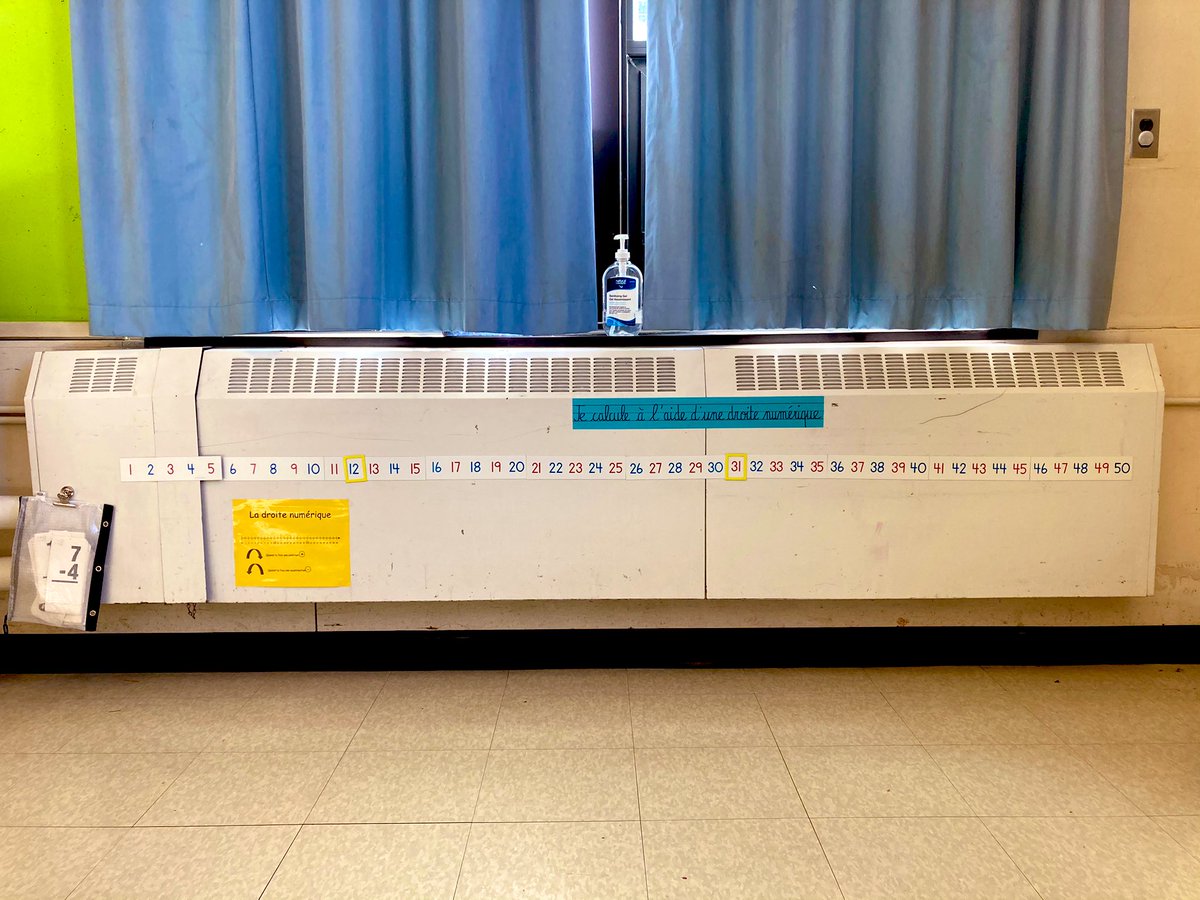 BenmessabihA's tweet photo. Les élèves de #1èreannée explorent l’utilisation de la #droitenumérique durant les #centres d’apprentissage grâce à notre droite numérique #magnétique @GabrielleRoyTO #surfaceverticale #mathématiques #stratégies https://t.co/dwLh54tx4L