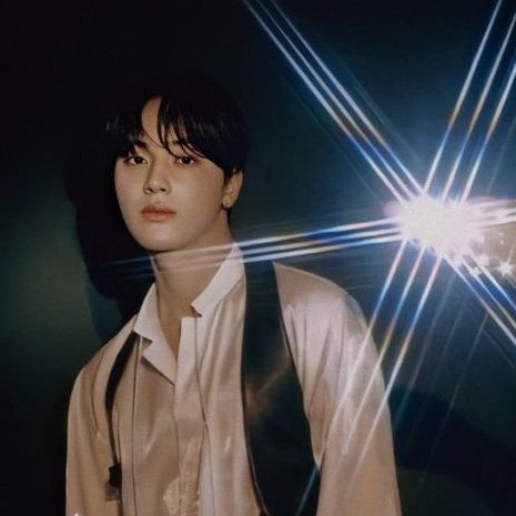 dailyhaknyeon's tweet photo. Y͟O͟U͟ have a crush on Ju Haknyeon from THE BOYZ https://t.co/APJ1fsnRsU