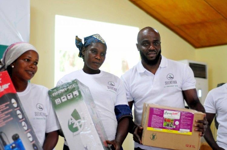 ConfectioneryNw's tweet photo. Barry Callebaut offers support to startup Seekewa to help increase farmer incomes in Africa https://t.co/xkA50eehP5 @BarryCallebaut @seekewa https://t.co/oSpHwppafE