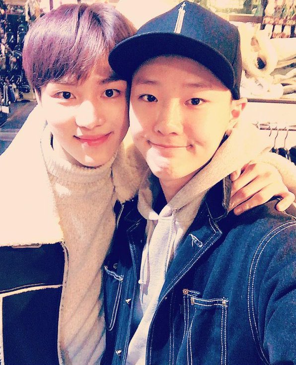 chochoseungyoun's tweet photo. "Kino from Pentagon is my best friend"

- Cho Seungyoun (2021) https://t.co/pOrgVlKxPY