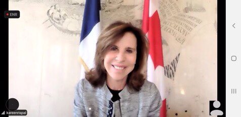 Signature d’un accord entre <a href="/OCAD/">OCAD University</a> &amp; <a href="/Ensci_Paris/">ENSCI_LesAteliers</a> &amp;      <a href="/Ecole_ArtsDeco/">École des Arts Décoratifs, Paris</a>: magnifique projet 🇫🇷🇨🇦de coopération entre des écoles d’art &amp; design d’excellence! <a href="/acserrano/">Ana Serrano @acserrano.bsky.social</a> <a href="/Niapette/">Fred PAIN</a> <a href="/EmmanuelTibloux/">Emmanuel Tibloux</a>  
<a href="/RossRomanoSSM/">Ross Romano</a> <a href="/ONtrainandstudy/">ON Colleges, Universities, Research & Security</a>
<a href="/VidalFrederique/">Frédérique Vidal</a>  <a href="/tudoralexis1/">Tudor Alexis</a>