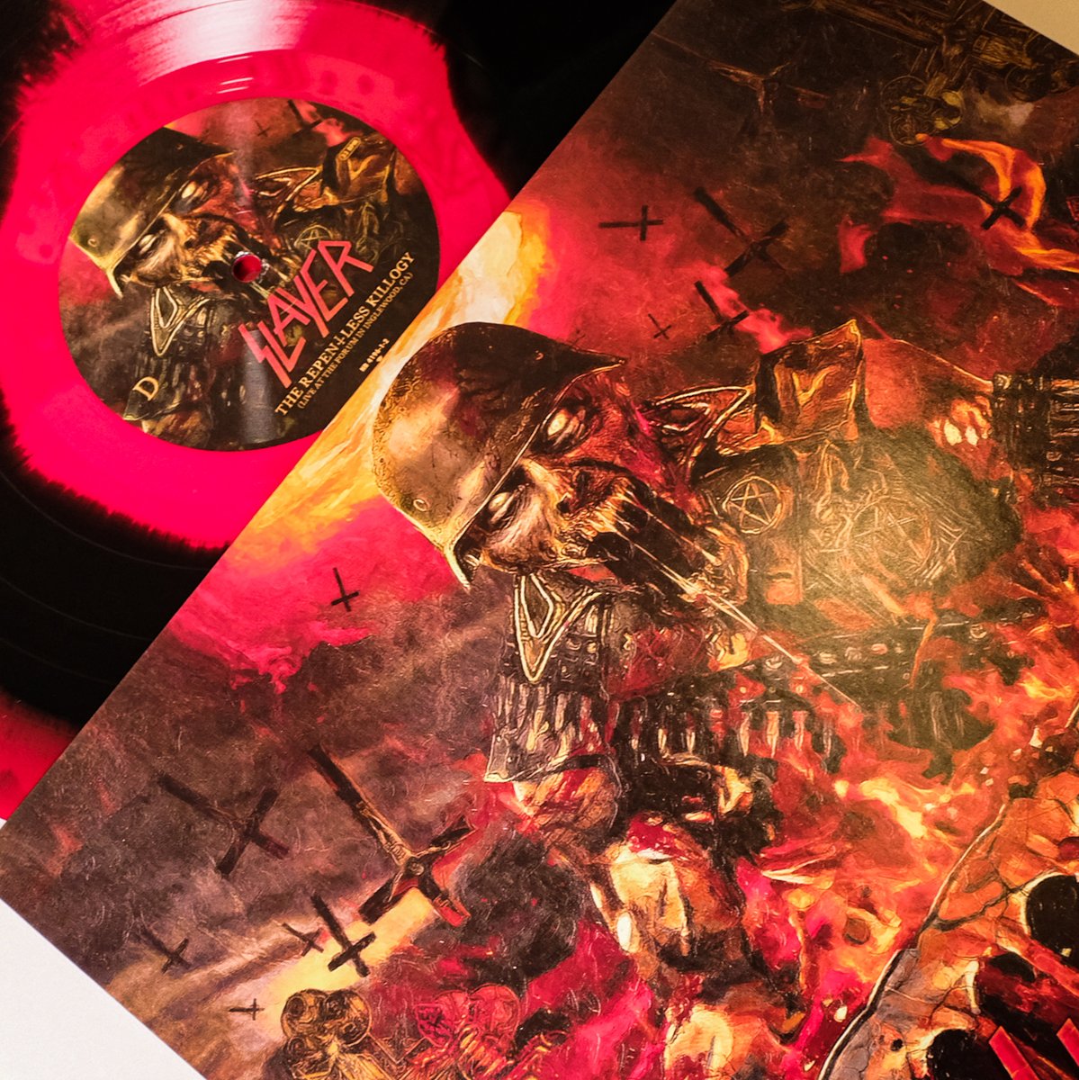 Slayer's tweet photo. REPENTLESS
Black w/ Orange+Black Splatter Bi-Colored
THE REPENTLESS KILLOGY
Red and Black Inkspot

#SLAYER Vinyl Limited to 500:
https://t.co/ExSun3Lumh

Ships Worldwide https://t.co/5S13WWWjxU