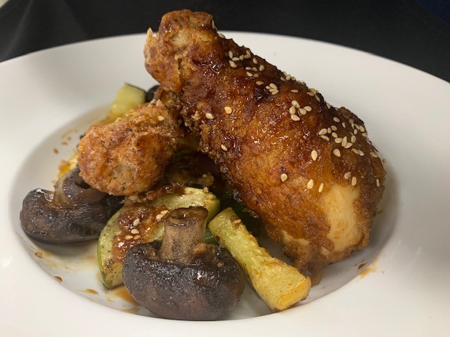 RanchersClub's tweet photo. Monday's Lunch Special
Asian Fried Chicken with Grilled Vegetables

Soup is Ham and Split Pea https://t.co/acBq6Mi2QN