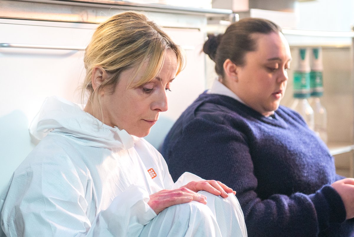 JamieDunnEsq's tweet photo. I caught up with some of the filmmakers behind some of the strongest shorts in @GlasgowShort's Scottish Competition, including @CarreiraLaura (The Shift), @ghafar_alia (SCUZZ), @Laura_Wadha (Isle of Us), @jackgoessens (Everyman) and @doug14c (Do No Harm)

https://t.co/mUX9U9cdfB https://t.co/IX2ayxcPzB