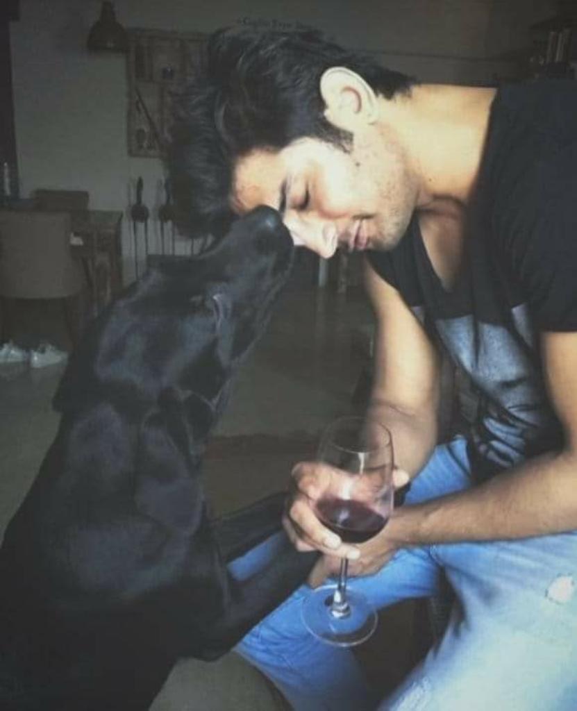 ChoudharyRimps's tweet photo. Matchless SSR 

💖 @itsSSR

Evening tagline https://t.co/cmt8qvtY1t