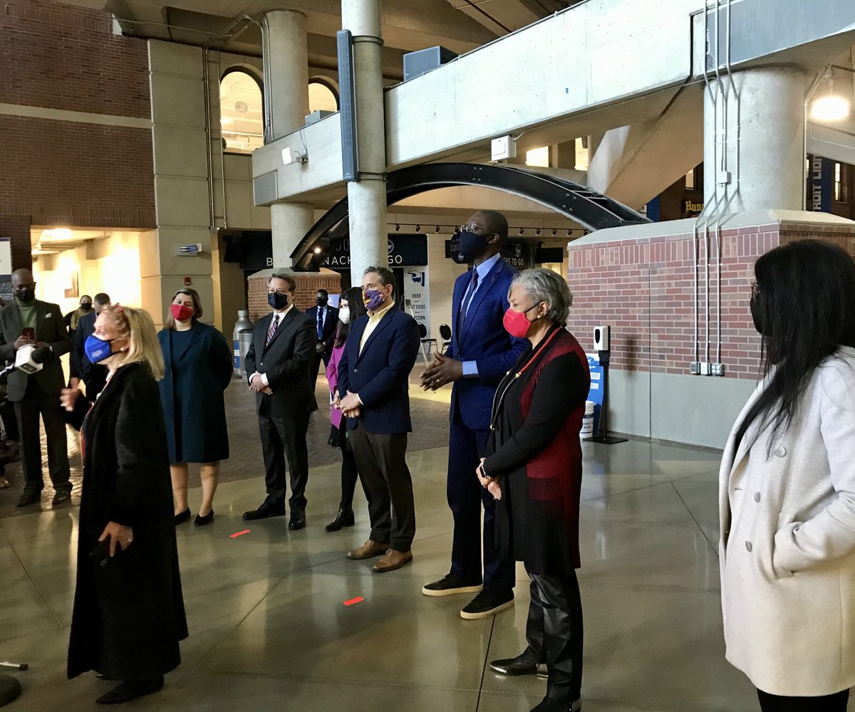 Marc_Corriveau's tweet photo. Great delegation tour of Ford Field this a.m. ⁦@HenryFordNews⁩ ⁦@DebDingell⁩ ⁦@ElissaSlotkin⁩ @SenGaryPeters⁩ ⁦⁩ ⁦@RepRashida⁩ ⁦@RepLisaMcClain⁩ ⁦⁦@RepHaleyStevens⁩ ⁦@LtGovGilchrist⁩⁦@RepAndyLevin⁩ ⁦@RepLawrence⁩ https://t.co/7NiheLRfq8