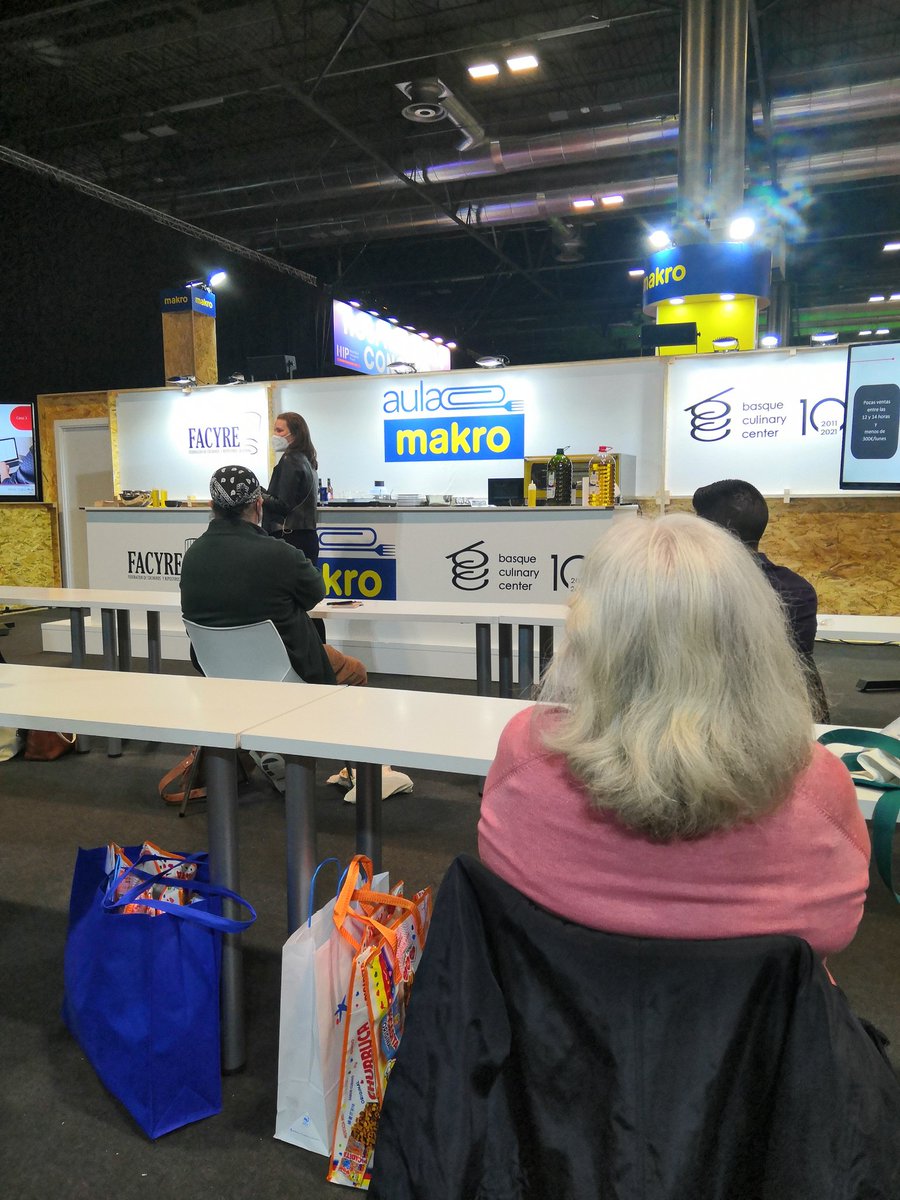 Registrar todas las demanda y controlar los tickets puede ayudarte a ver lo que realmente se está vendiendo y lo que está desapareciendo.