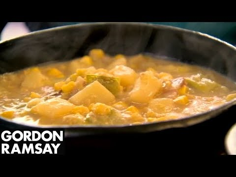 Smoky Bacon Sweetcorn & Potato Soup Paired With Cheese Biscuits | Gordon Ramsay

https://t.co/dhXUGKnA61 https://t.co/mIeQyTEVFW