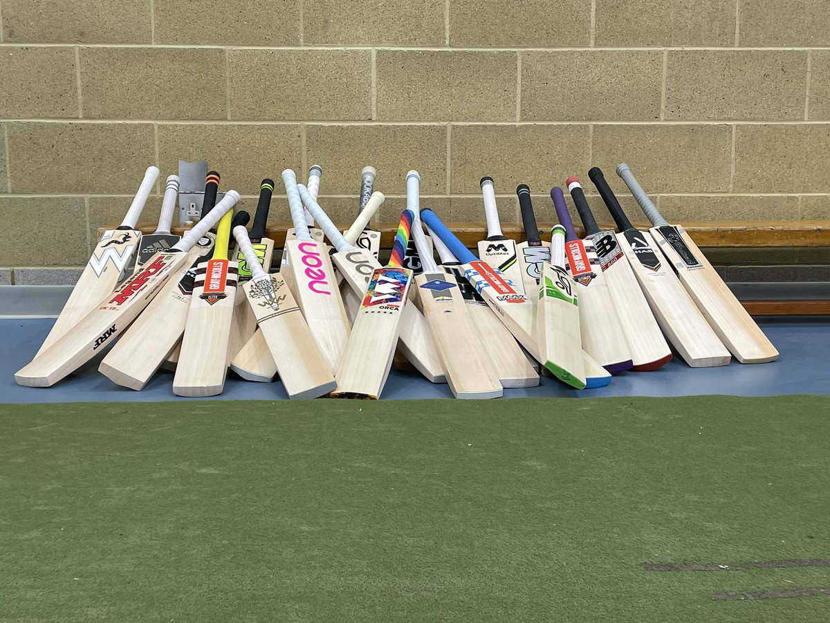 Just some of the bats our pupils got to test today for @TheCricketerMag @ChaseCricket @NeonCricketUK @WoodstockCricCo @adidas @WoodwormUK @GMCricket  @NewBalanceUK 👏🏽