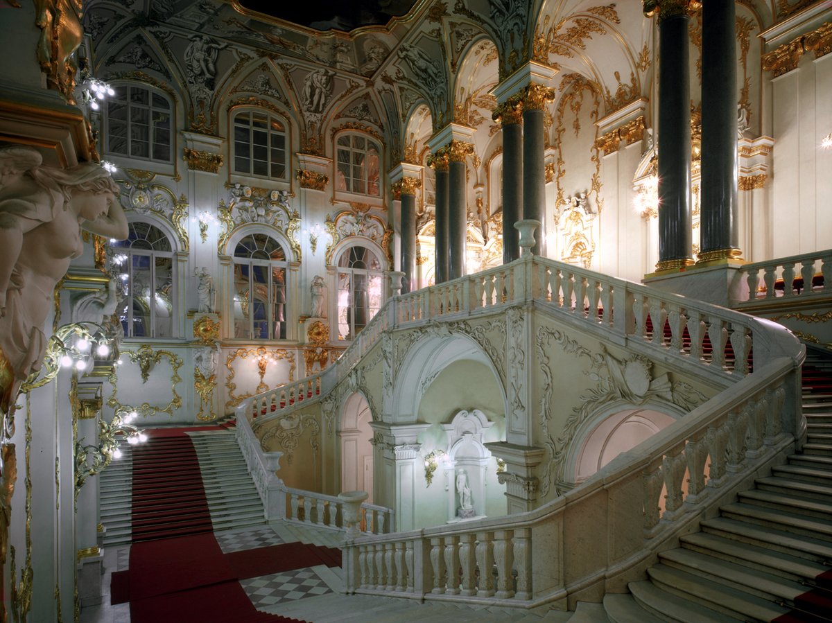 QCChamberi's tweet photo. HOY a las 19:40h no te pierdas el preestreno del documental HERMITAGE: EL PODER DEL ARTE en @CineYelmo Palafox Luxury 🙌

Consigue tus entradas a precio reducido por la #QuincenaCineChamberí aquí 👉 https://t.co/pdO8AZjV9r https://t.co/pcloAPMsmP